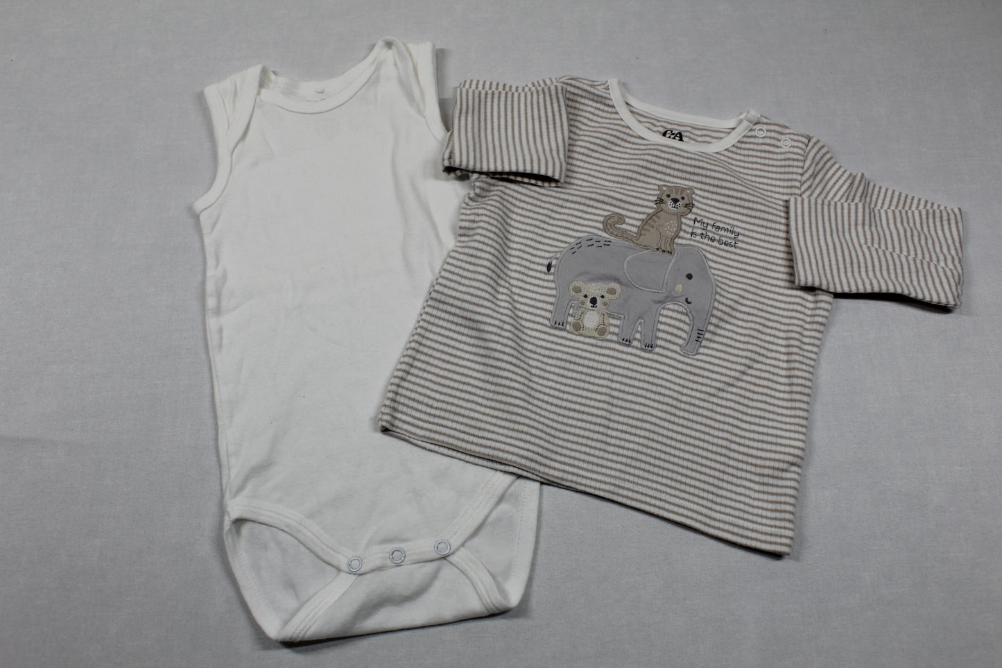 Set Bluejeans Weißer Body Langarmshirt Motiv Gestreift Jungs 74/80