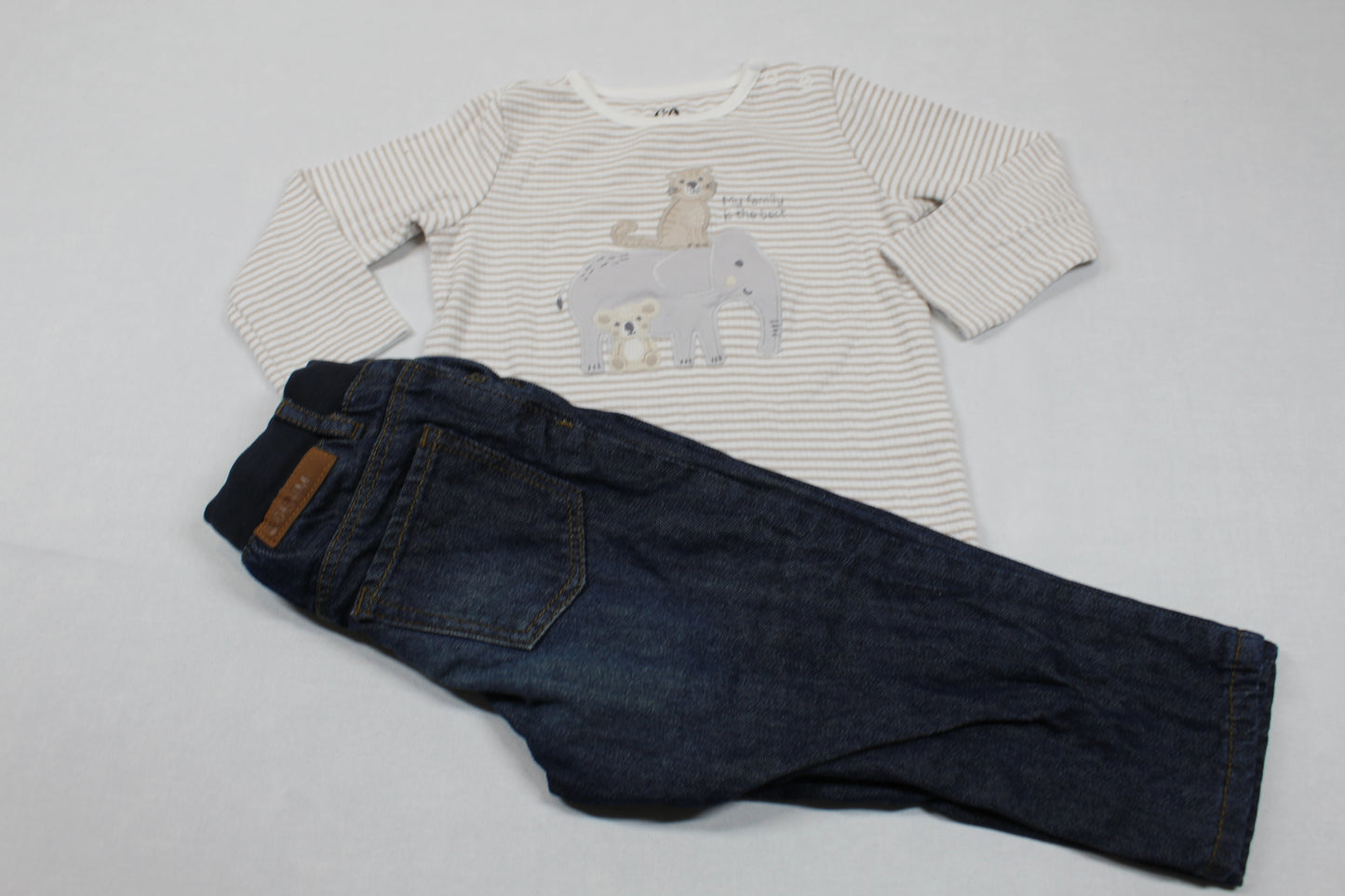 Set Bluejeans Weißer Body Langarmshirt Motiv Gestreift Jungs 74/80