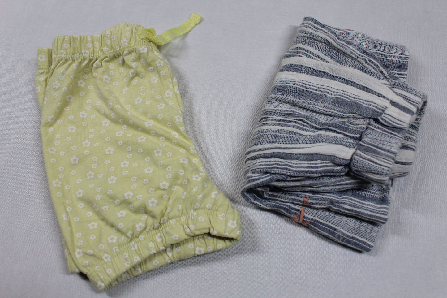 Set Kurzer Rock Gestreift Kurze Hose Gelb Mädchen 80/86