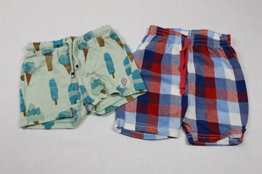 Set Farbenfrohe Kurze Hosen Jungs 80/86
