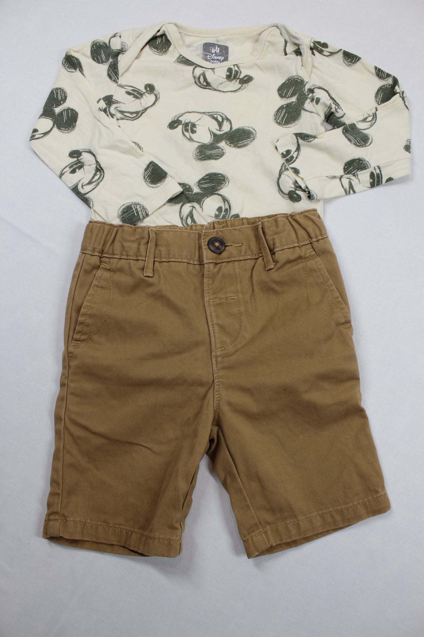 Set Body Motiv Mickey Kurze Braune Hose Jungs 86/92