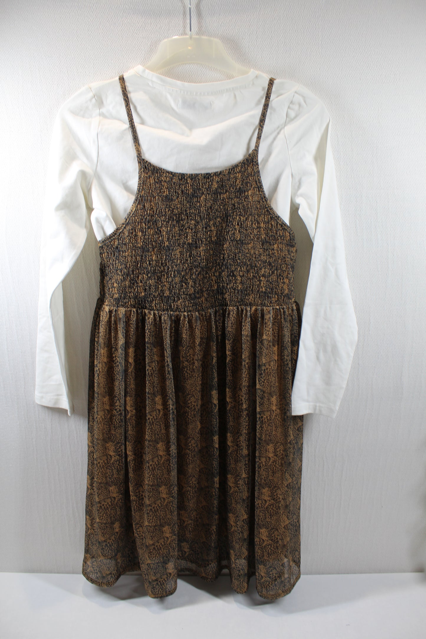 Leichte Sommerkleidung , Kleid kombiniert Langarmshirt sehr gefragt Mädchen 146/152