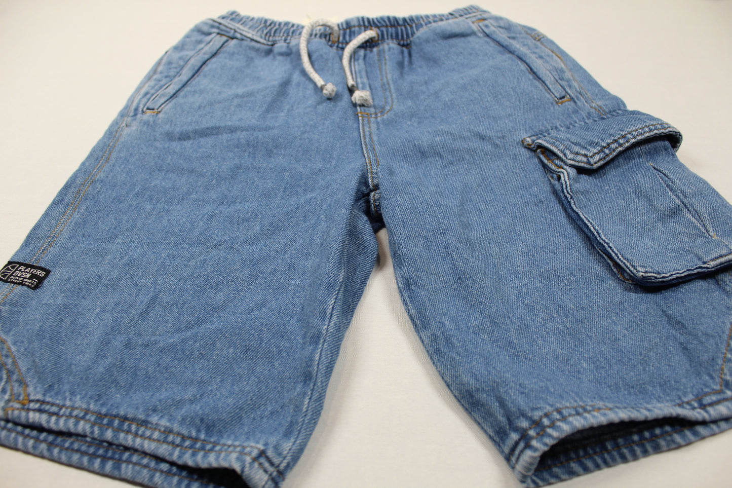 Sommerkleidung kurze Bluejeans Jungs 146/152 sehr gefragt