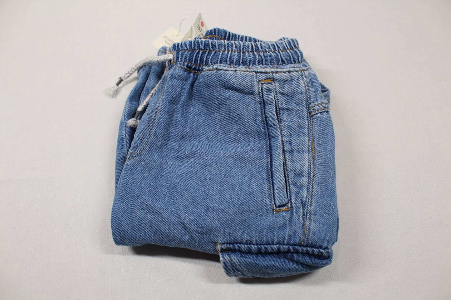 Sommerkleidung kurze Bluejeans Jungs 146/152 sehr gefragt