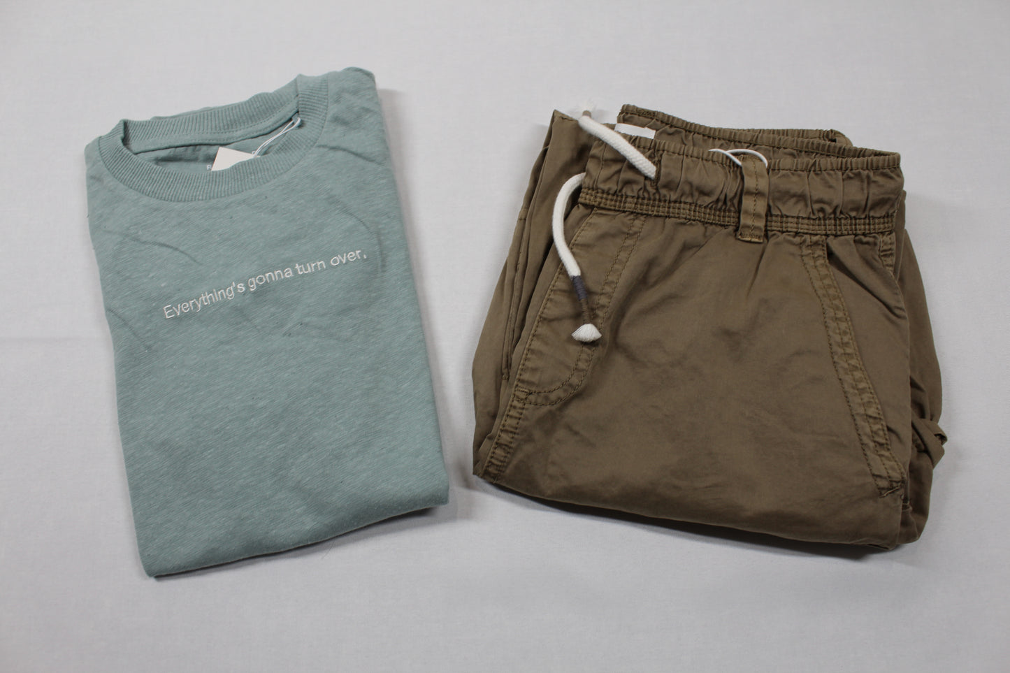 Set Sommerkleider Dreiviertel Hose T-Shirt Jungs, sehr gefragt 1467152