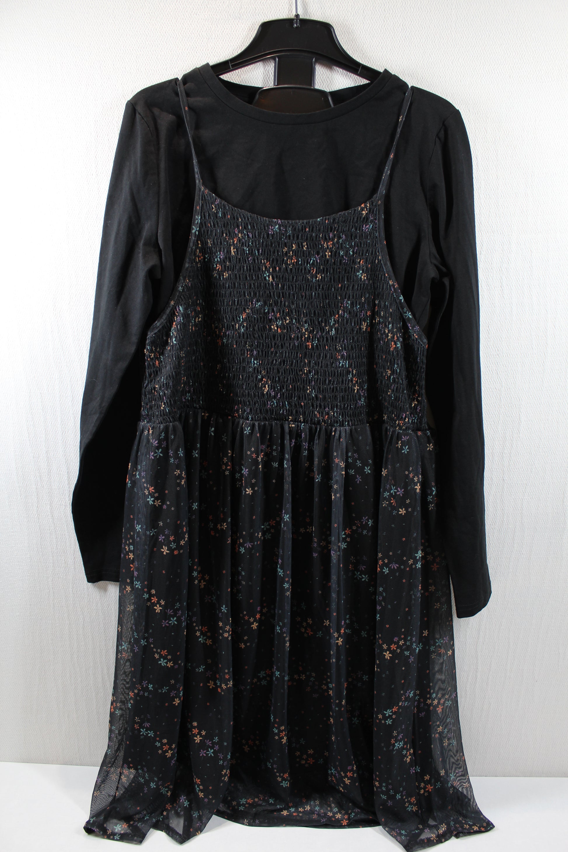 Sommerkleid mi Langarmshirt Schwarz Mädchen, sehr gefragt 158/164