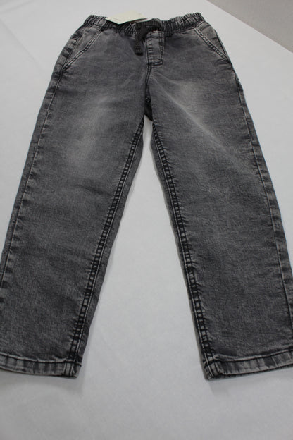 Set graue Jeans schwarzes T-Shirt mit Kapuze, A-Ware  Mädchen 122/128
