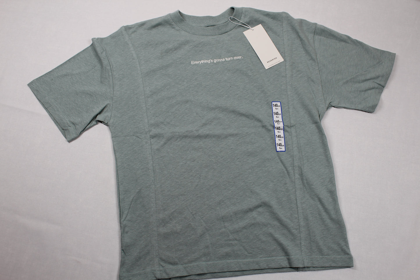 Set A-Ware leichte Hose Beige T-Shirt grün Jungs 134/140