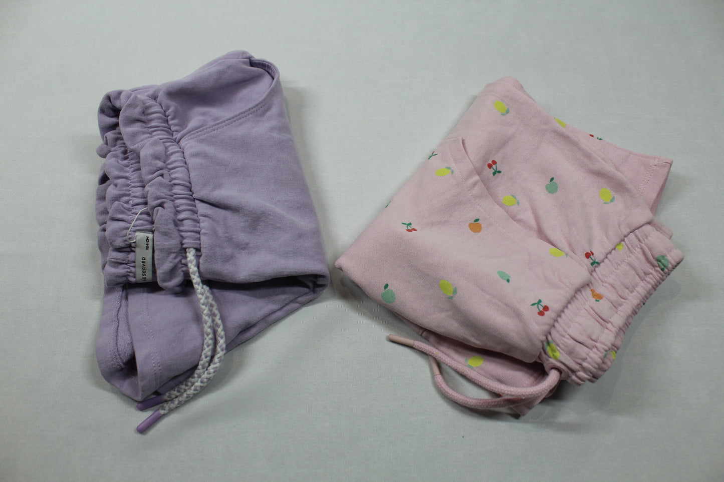 Set Rock rosa Motiv kurze lila Short Mädchen A-Ware 158/164