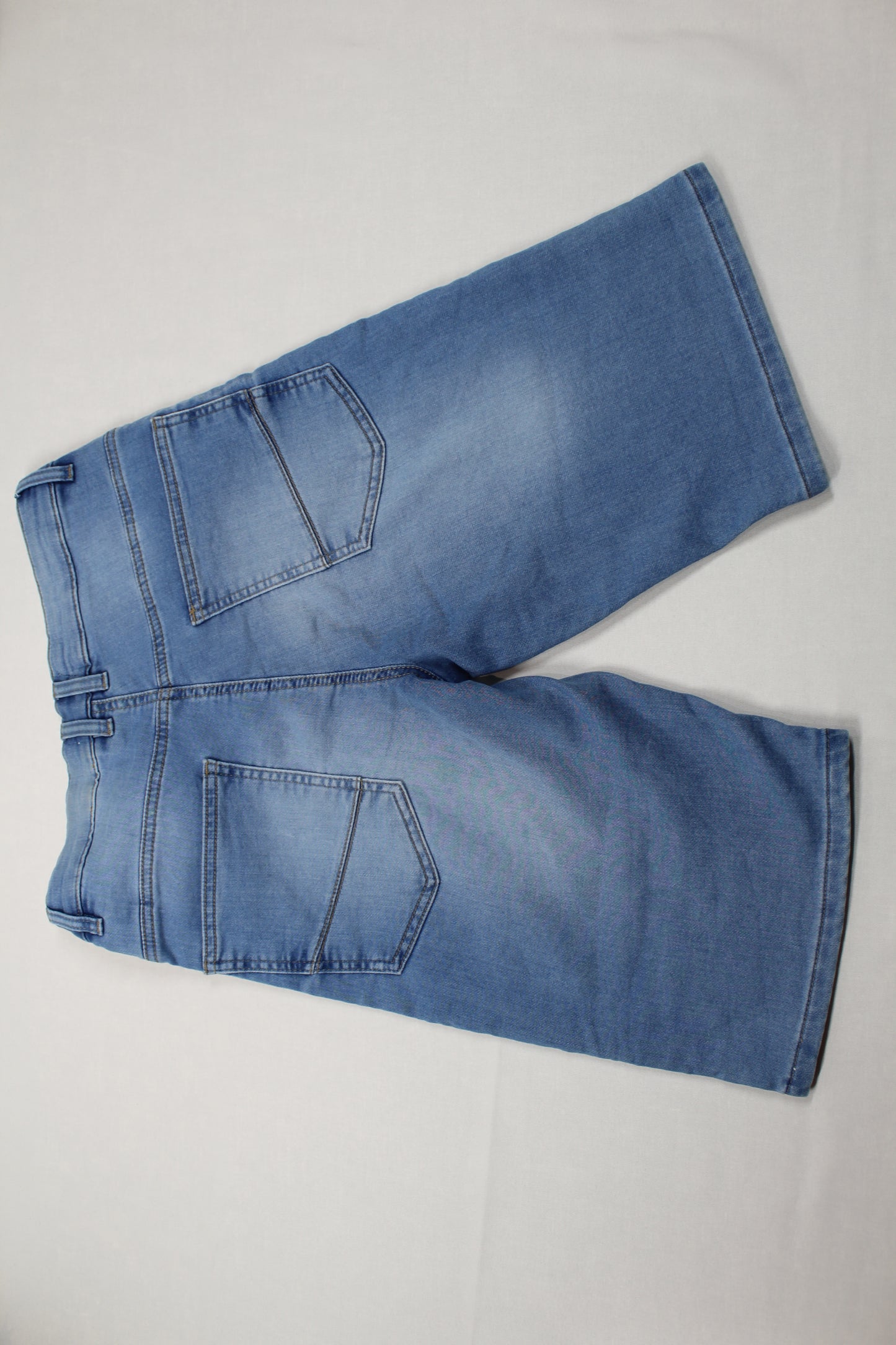 Set Poloshirt weiß Bluejeans kurz Jungs A-Ware 158/164