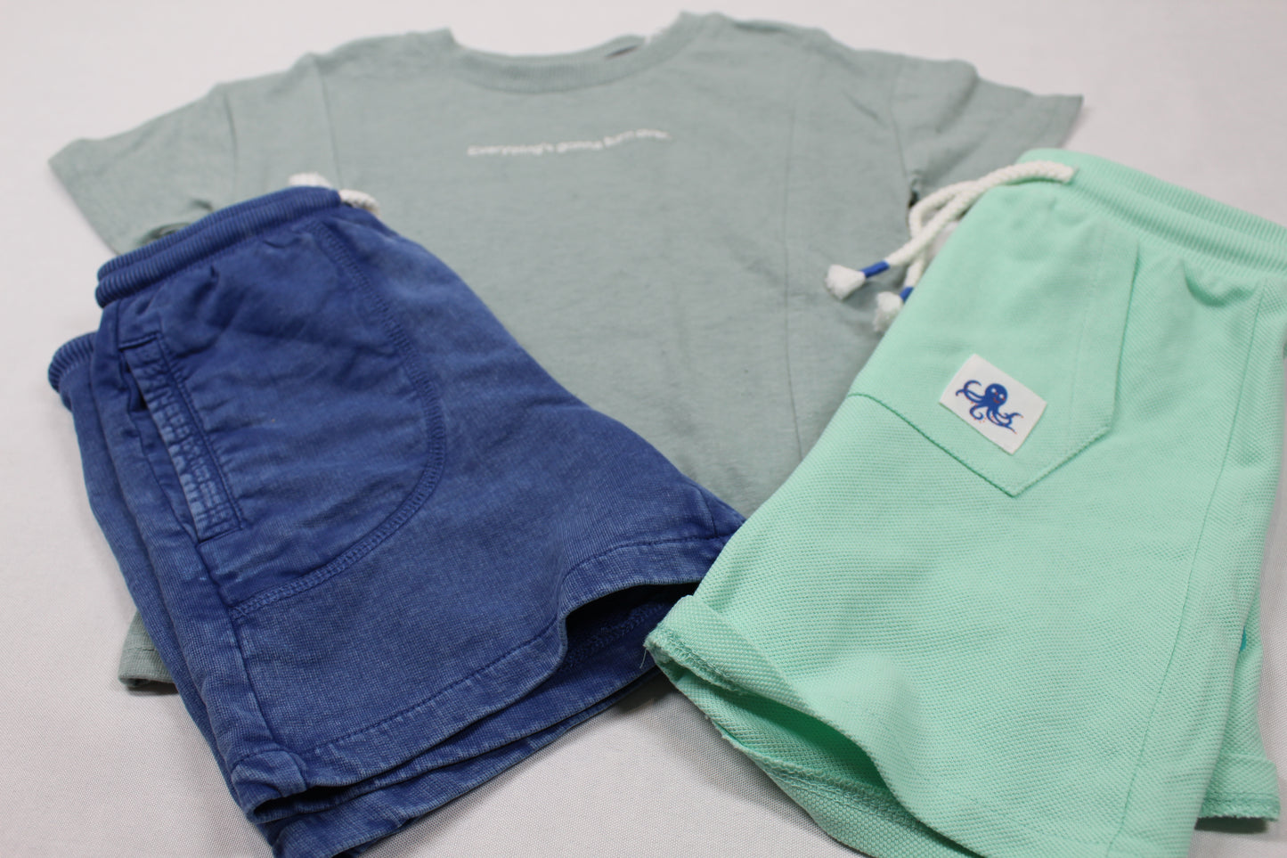 Set T-Shirt grün Short dunkelblau Short hellgrün Jungs Sommer Kids A-Ware 80/86