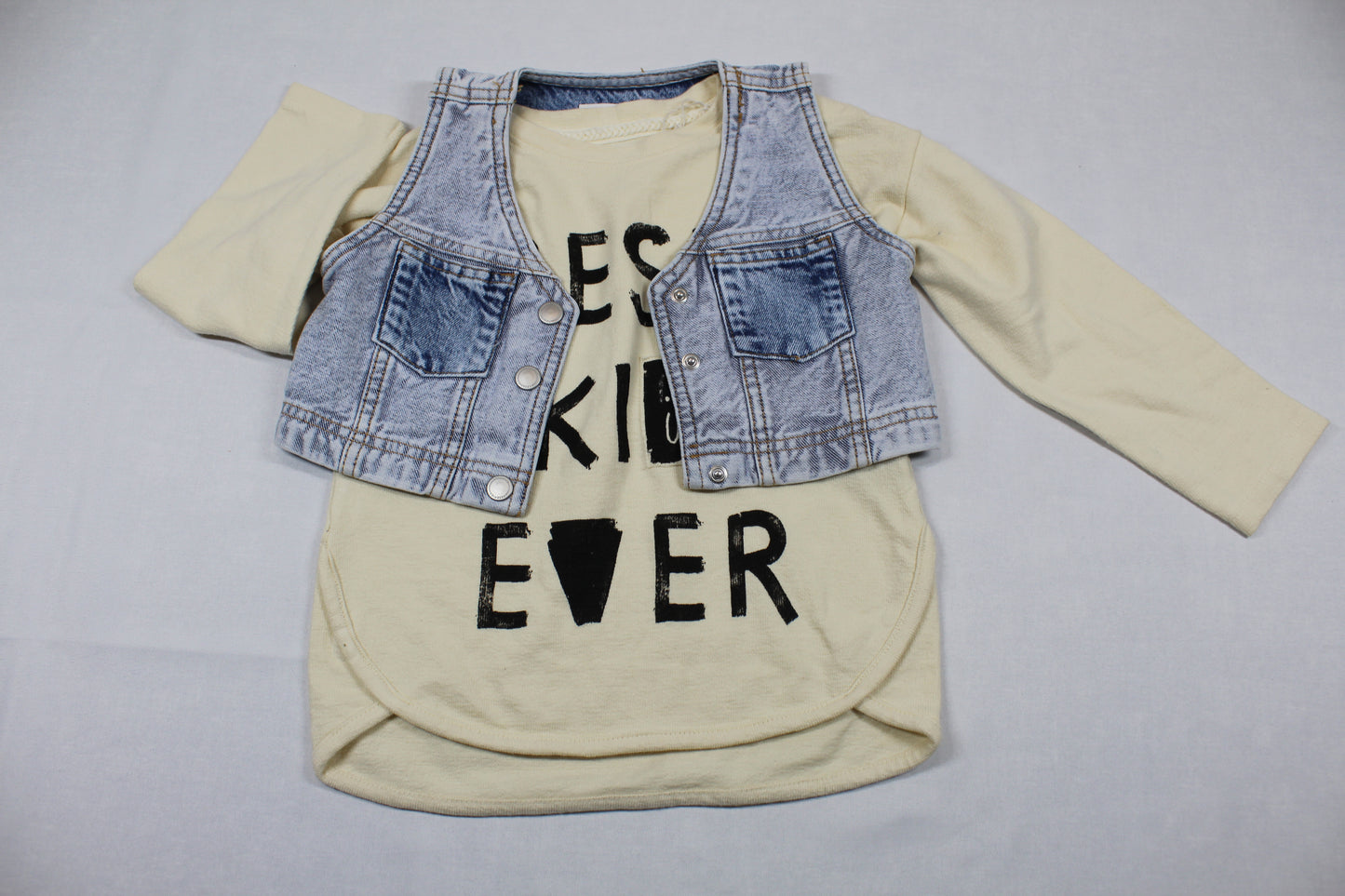 Set Jeansweste Langarmshirt Motiv Mädchen A-Ware 104/110