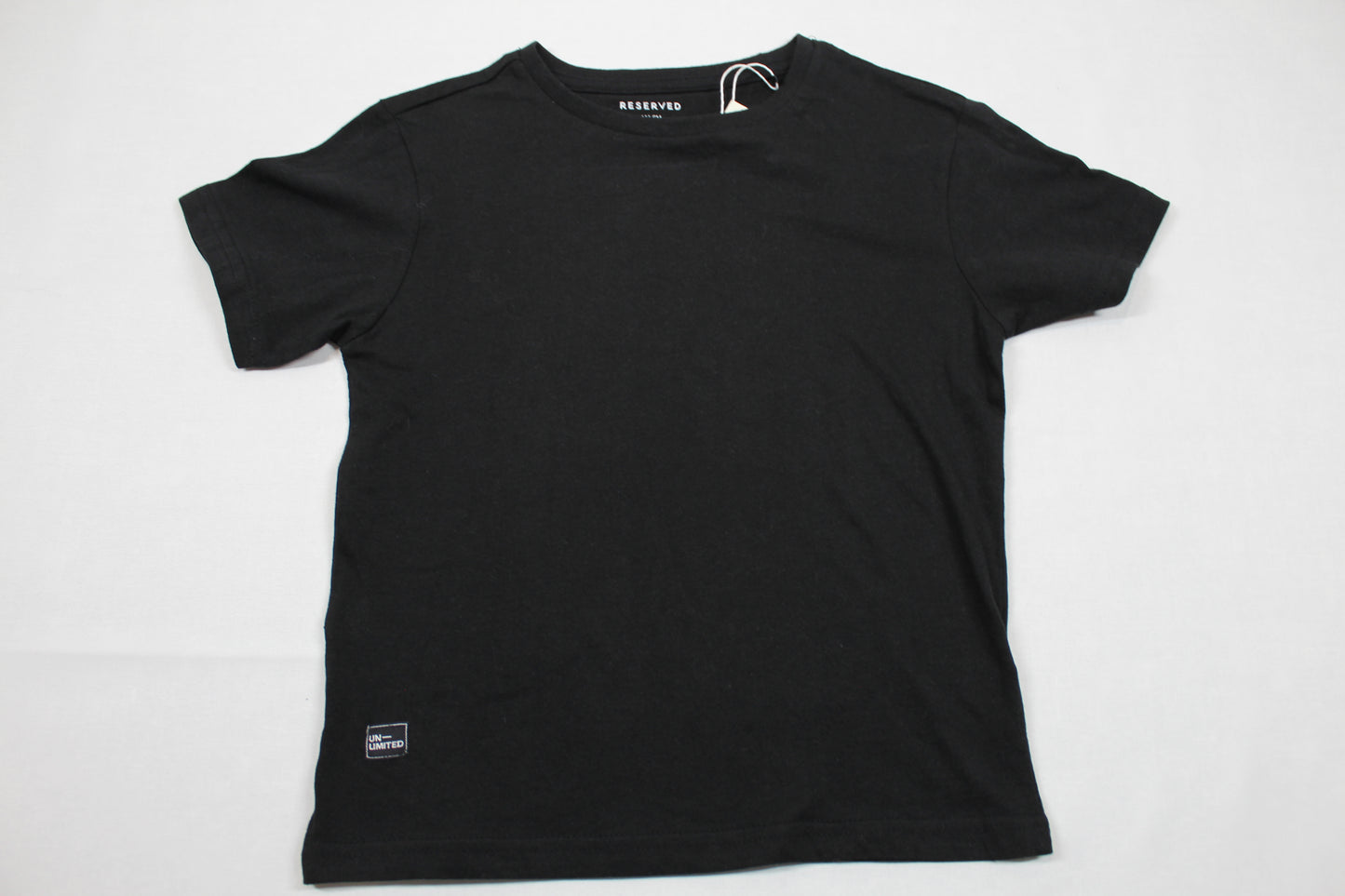 Set hellgraue Short schwarzes T-Shirt Jungs Sommerware A-Ware 110/116