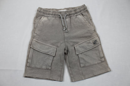Set hellgraue Short schwarzes T-Shirt Jungs Sommerware A-Ware 110/116