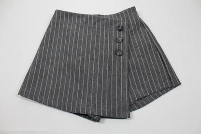 Kurze Hose Rock ähnlich 134/140