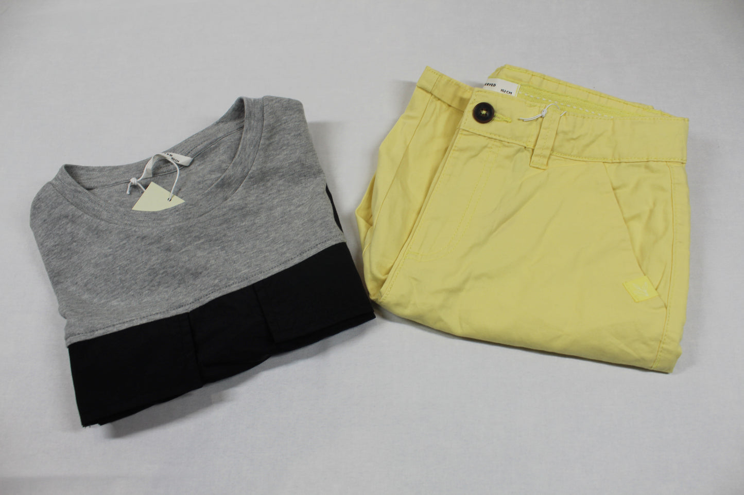Set kurze Hose T-Shirt Mädchen 146/152 Outlet