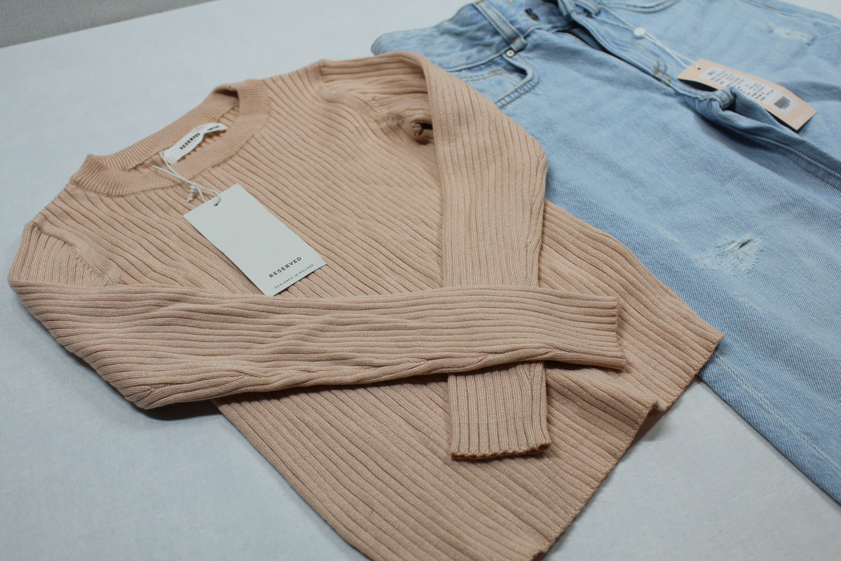 Baggyjeans + Langarmshirt beige blau 128